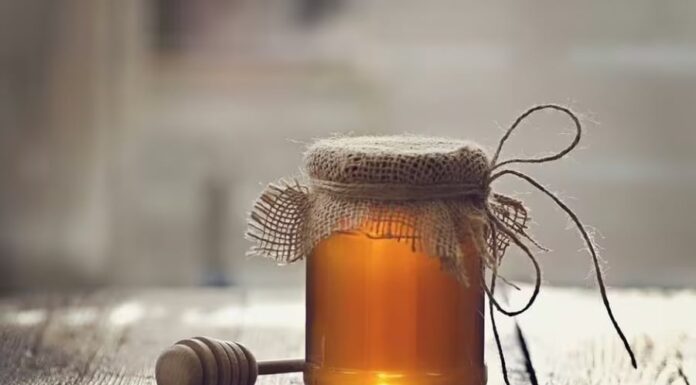 Unveiling the Ultimate Method: Scientists Discover a Smart Way to Detect Fake Honey Without Opening the Jar
