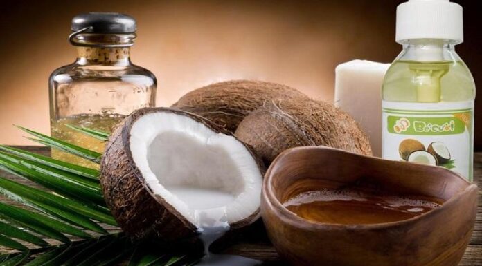 “Pout-Perfect Lips: Exfoliate Your Way to Smoother, Softer Lips with Coconut Oil”