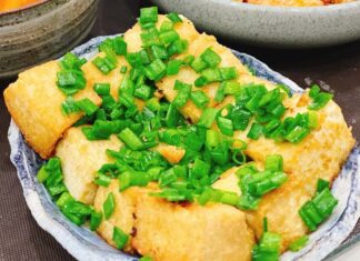 A Tasty Adventure: Crispy Scallion-Coated Tofu