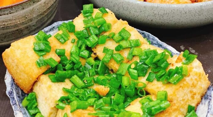 A Tasty Adventure: Crispy Scallion-Coated Tofu