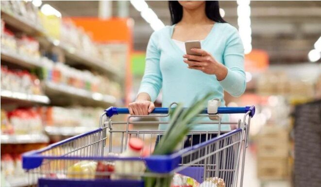 The Two Worst Times to Shop for Groceries: Why You’re Wasting Money and Buying Expired, Almost-Spoiled Food