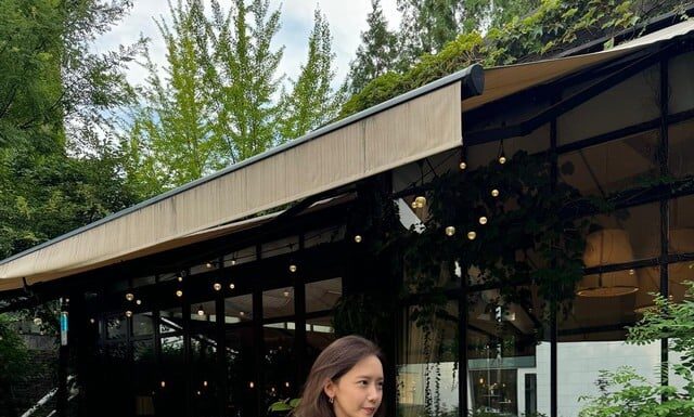 The Ultimate Style Guide: SNSD’s Fashion Secrets for a Youthful and Flattering Look