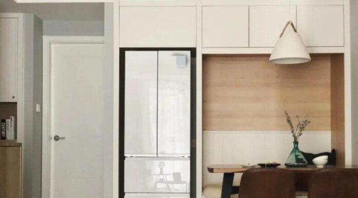 Where Should You Place Your Fridge? The Answer is Simple, Yet Crucial.