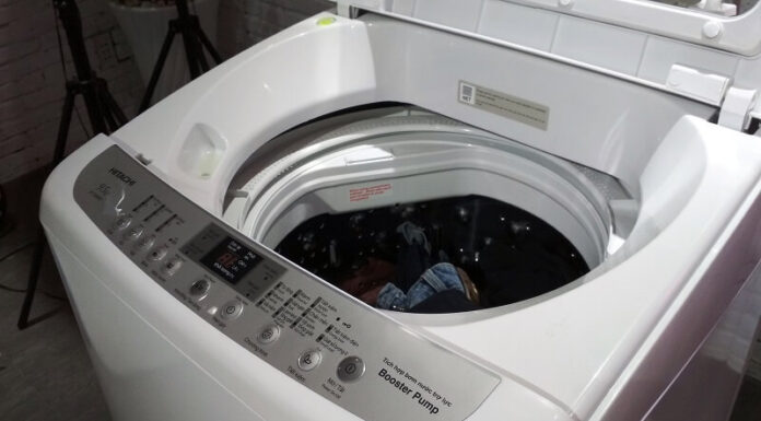 Soaking Clothes in the Washing Machine: A Clean Mistake or a Dirty Deception?