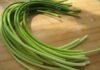 “Keep Your Garlic Stems Looking Fresh and Tasty: The Secret Ingredient”