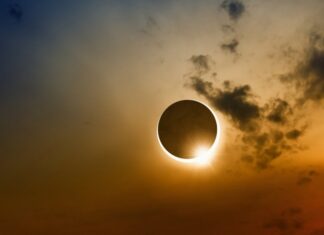 What is a Solar Eclipse? When Does This Phenomenon Occur?