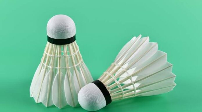 The Amazing Health Benefits of Playing Badminton