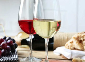 Red Wine vs. White Wine: Which is Superior?