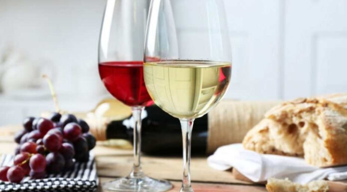 Red Wine vs. White Wine: Which is Superior?