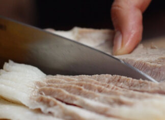 “The Great Meat Slice Debate: Longitudinal or Transverse?”