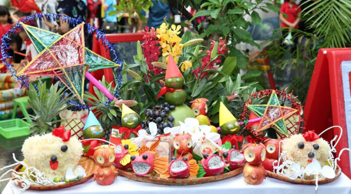 3 Creative Ways to Decorate Your Mid-Autumn Festival Tray with Pomelos