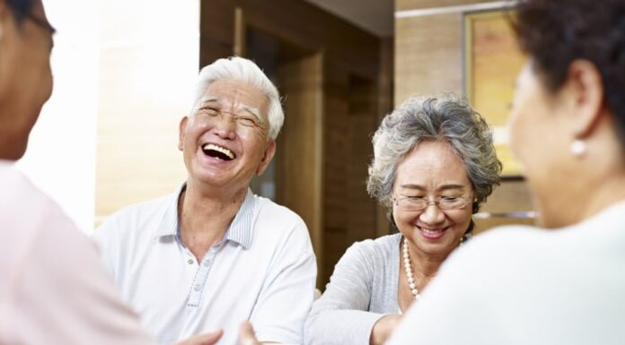 The Over-100 Club’s Secret: It’s Not About Exercise or Dieting