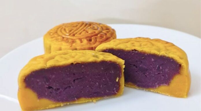 Indulge in the Ultimate Autumn Treat: 7 Delicate and Delicious Taro Mooncakes to Try This Season