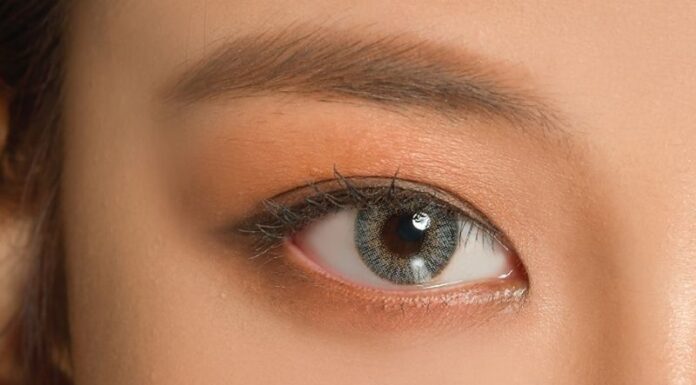 What is the Best Colored Contact Lens for Dark-Haired Individuals?