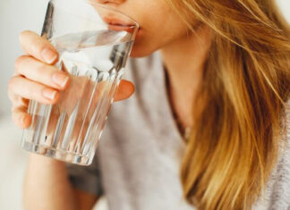 13 Foods to Relieve Hoarseness and Improve Your Voice