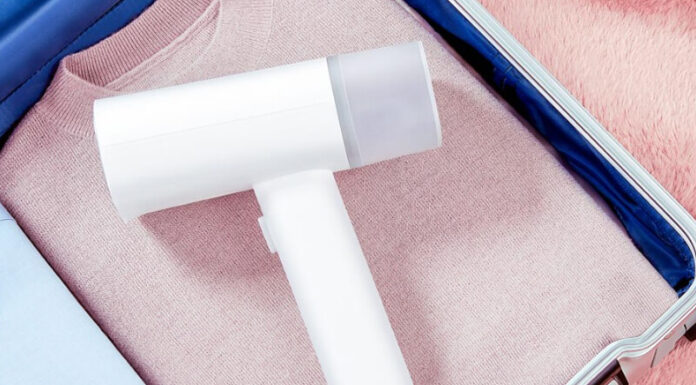 The Ultimate Guide: Discovering the Top 11 Handheld Steam Irons for Your Needs