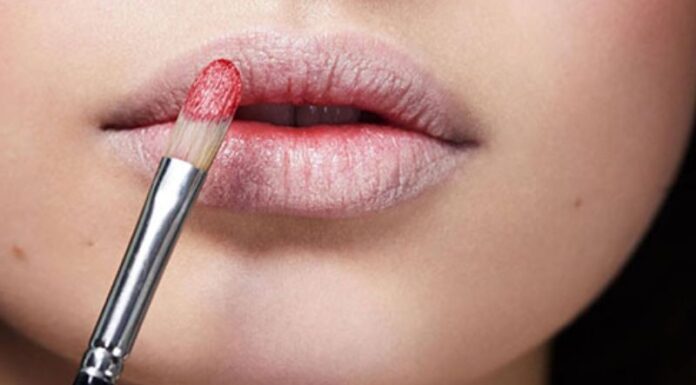 The Ultimate Guide to the Top 4 Must-Have Lip Concealer Products