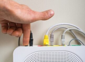 Should You Turn Off Your Wi-Fi Router Every Day?