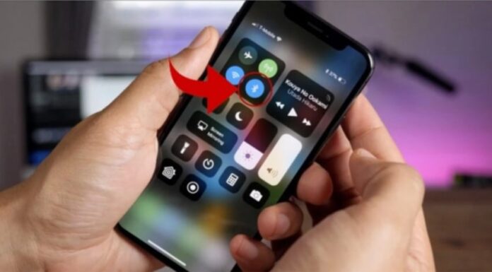 The Magic of the Bluetooth Button: Unlocking 4 Hidden Superpowers on Your Phone