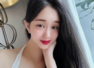 The Girl With the Perfect Body: “I Attribute My Perfect 90-61-88 cm Figure to a Diet of Vegetables and Walking”