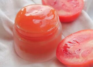“The Ultimate Guide to Creating a Tomato Gel to Fade Dark Spots and Freckles”