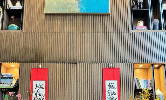 The Ultimate Guide to Vietnamese Celebrity Mom-and-Baby Fashion: A Peek into Dam Thu Trang and Cuong Dollar’s Wardrobe Choices for Their Little One.