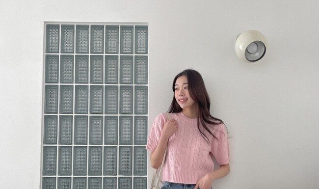 4 Knitwear Styles You Shouldn’t Pack Away Just Yet – Summer Styling Made Easy