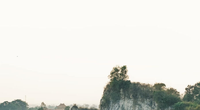 The Truc Lam Zen House: A “Miniature Ha Long Bay” in An Giang