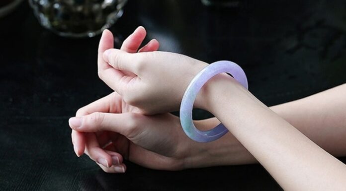 The Ancient Wisdom: “A Person Adorned by Gems is Nurtured by Them” — But Who Should Refrain From Wearing These Precious Stones?