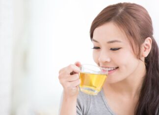 The Magic of Matcha: Discover the 3 Golden Times to Sip for a Beautiful You