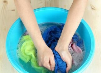 The Great Detergent Debate: Powder or Liquid – Which is the Superior Cleaner?