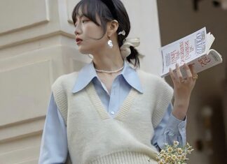 The Ultimate Guide: 4 Unbeatable Styling Formulas for Knitwear and Shirts.