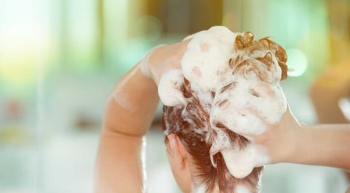 The Secret Ingredient to Supercharge Your Shampoo: Salt!