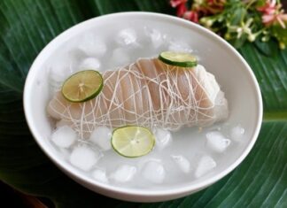 The Perfect Pork Trotter Boil: Crispy, Tender, and Juicy Deliciousness.