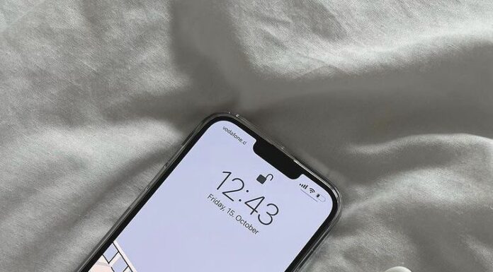 5 Warning Signs Your iPhone is About to Say “Goodbye”