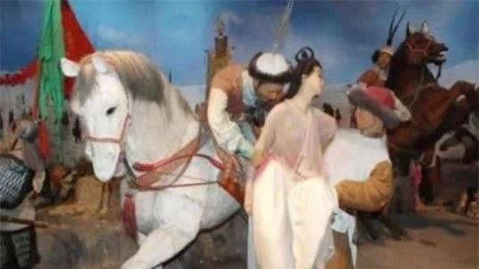 The Secret Sex Lives of Ancient Soldiers: Uncovering Their Intimate Strategies