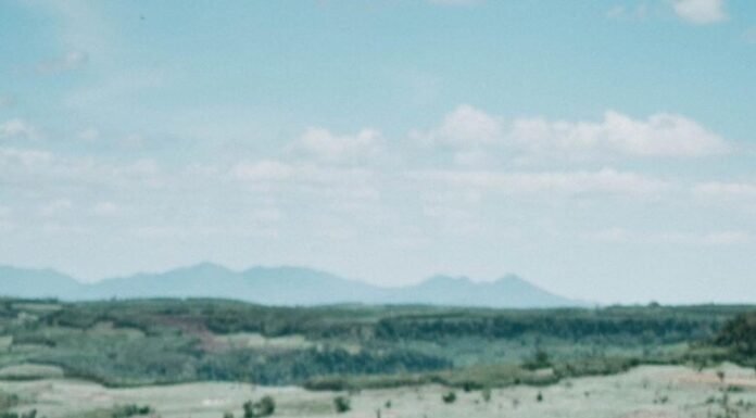 The Ultimate Guide to the 9 Best Photo-Worthy Spots in Phu Yen