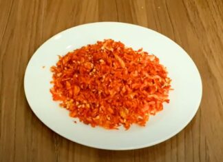 How to Make Crispy, Spicy Garlic Shrimp Paste