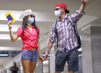 Why You Should Avoid Wearing Shorts and a T-shirt When Flying.