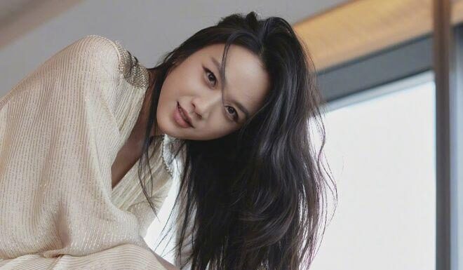 The Ageless Beauty of “Lust, Caution”: Preserving a Radiant Complexion and Alluring Figure at 50