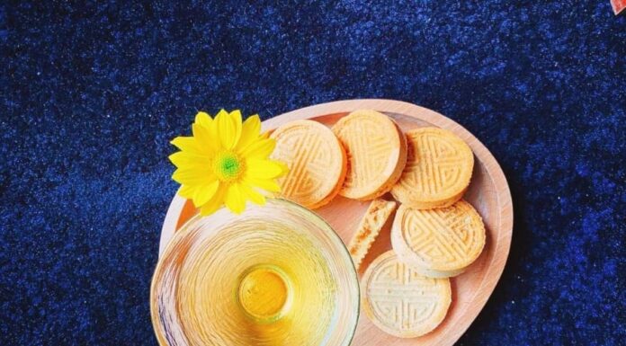 The Tasty Trio: Indulging in Hoi An’s Street Food Delights with Five-Star Quality