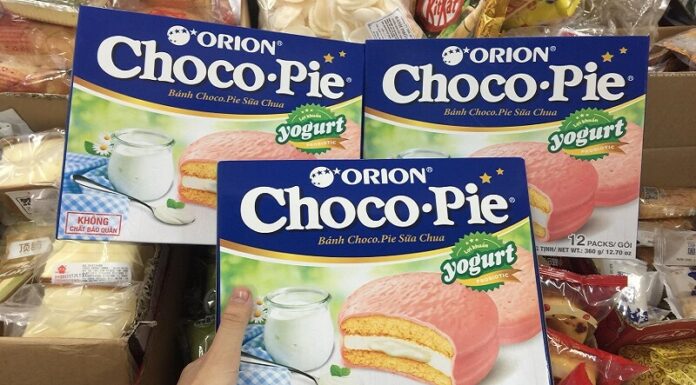 Does Orion Choco Pie Yogurt Cream Taste Good?