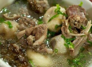 The Ultimate Guide to a Hearty and Delicious Bone Broth Soup