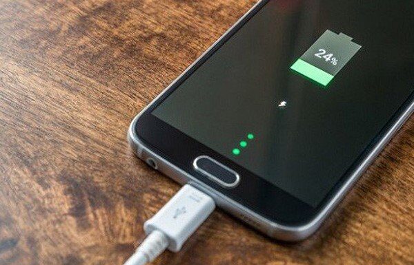 Master the Art of Phone Charging: 9 Tips to Avoid Battery Degradation and Extend Your Device’s Lifespan