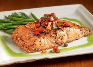 The Ultimate Guide to Cooking Salmon: A Restaurant-Worthy Dish