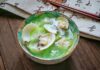 A Tasty Treat: Steamed Clams in a Light and Refreshing Broth