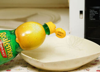 The Ultimate Guide to Sparkling Clean Microwaves: A Cost-Effective Solution