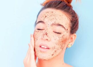 The Magic of Coffee: 7 Easy DIY Beauty Treatments From Head to Toe