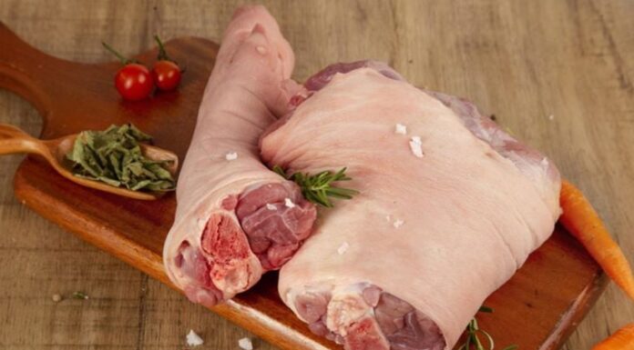 What’s the Better Buy: Front or Hind Pig Trotter?