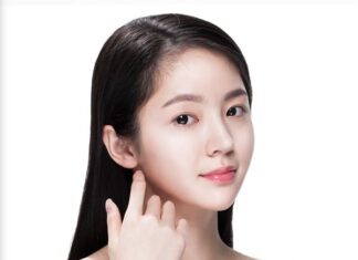 6 Simple At-Home Facial Toning Tips for a Beautiful, Slim V-shaped Face